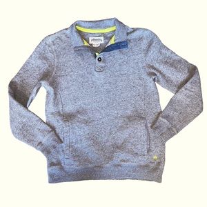 Johnnie B. Pullover